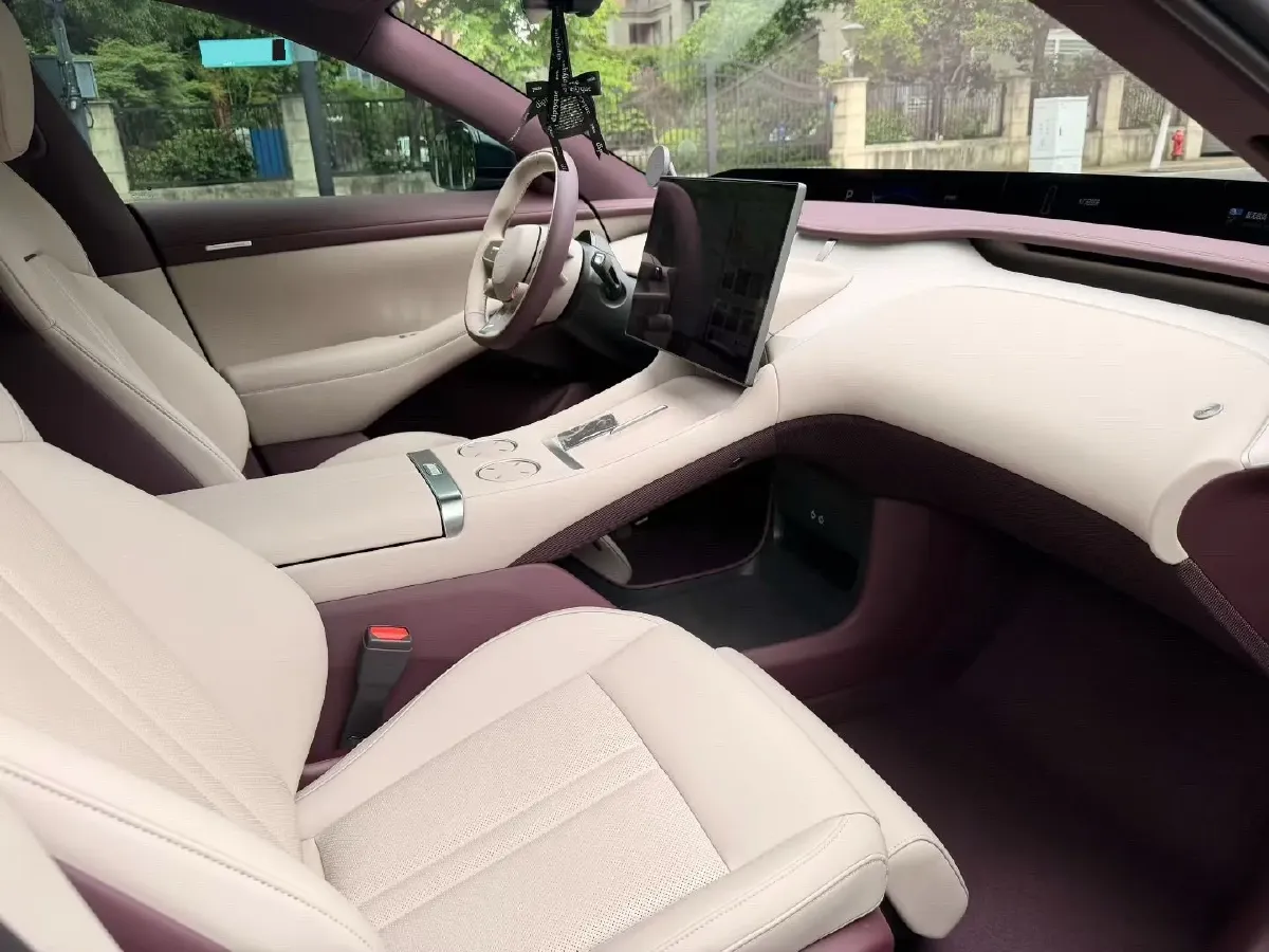 2025 MI YU7 BEV 96.3KWH,autocango,china used car exporter,china ev exporter,chinese used car exporter,chinese used ev exporter