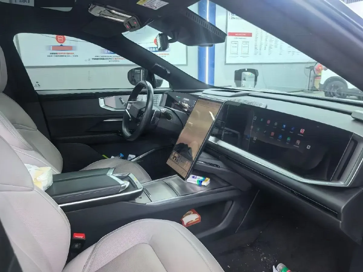 2023 HiPhi Y BEV 115KWH,autocango,china used car exporter,china ev exporter,chinese used car exporter,chinese used ev exporter