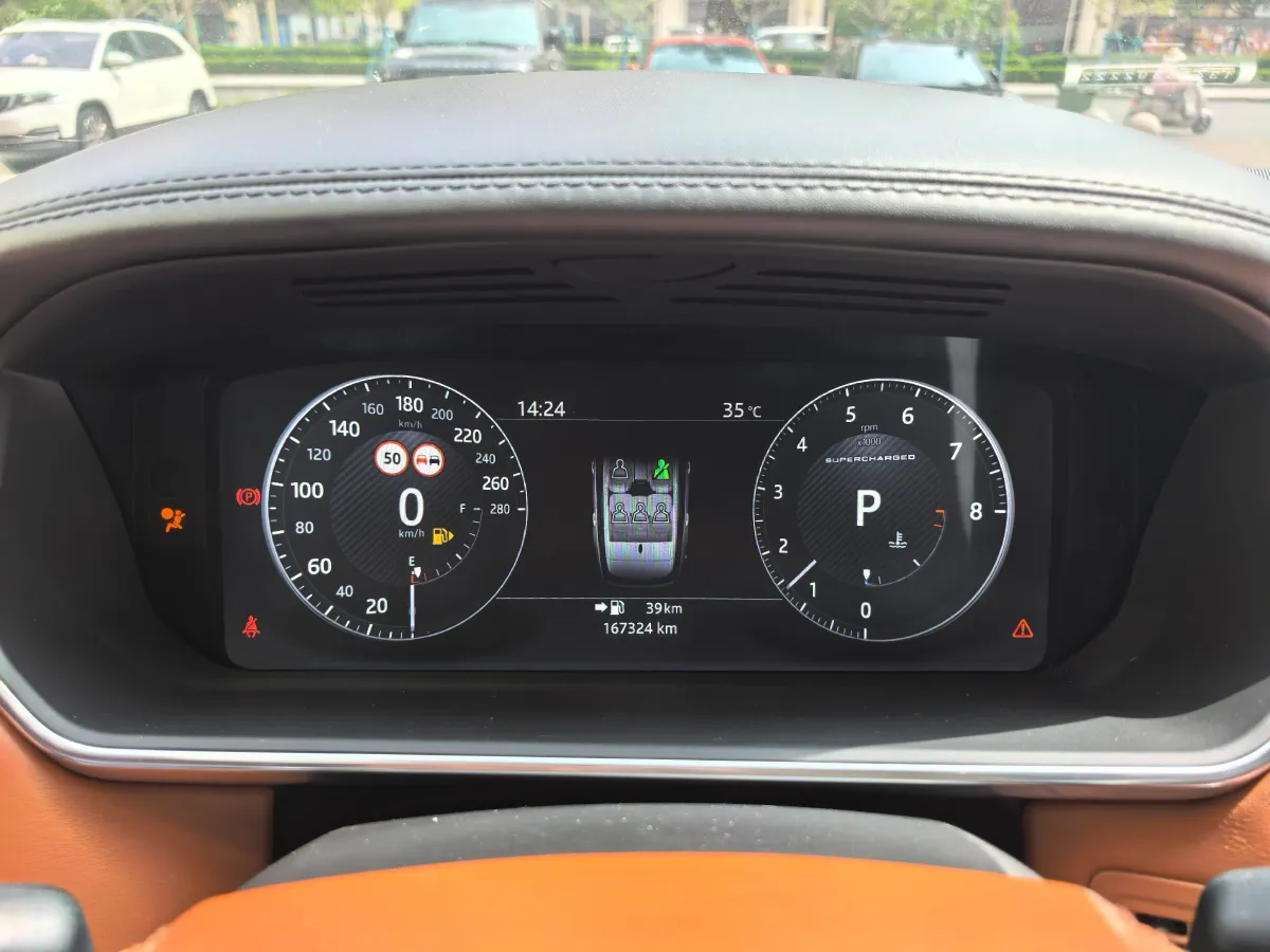 2016 Land Rover Range Rover Evoque 2.0T 241HP L4 9AT,autocango,china used car exporter,china ev exporter,chinese used car exporter,chinese used ev exporter