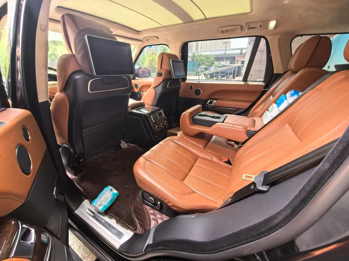 2016 Land Rover Range Rover Evoque 2.0T 241HP L4 9AT,autocango,china used car exporter,china ev exporter,chinese used car exporter,chinese used ev exporter