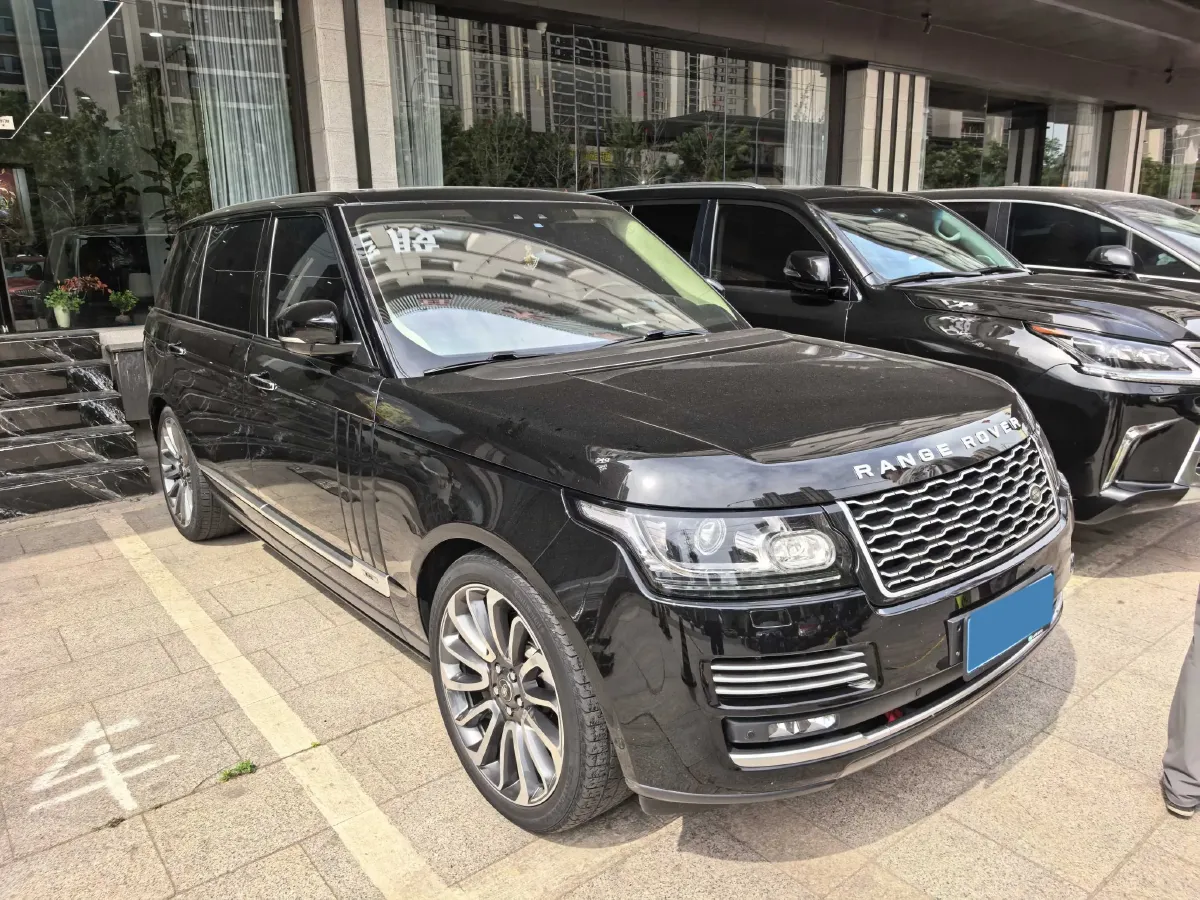 2016 Land Rover Range Rover Evoque 2.0T 241HP L4 9AT,autocango,china used car exporter,china ev exporter,chinese used car exporter,chinese used ev exporter