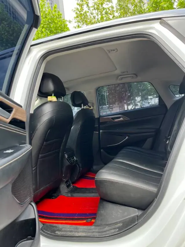 2021 Skoda Octavia 1.4T 150HP L4 7DCT,autocango,china used car exporter,china ev exporter,chinese used car exporter,chinese used ev exporter