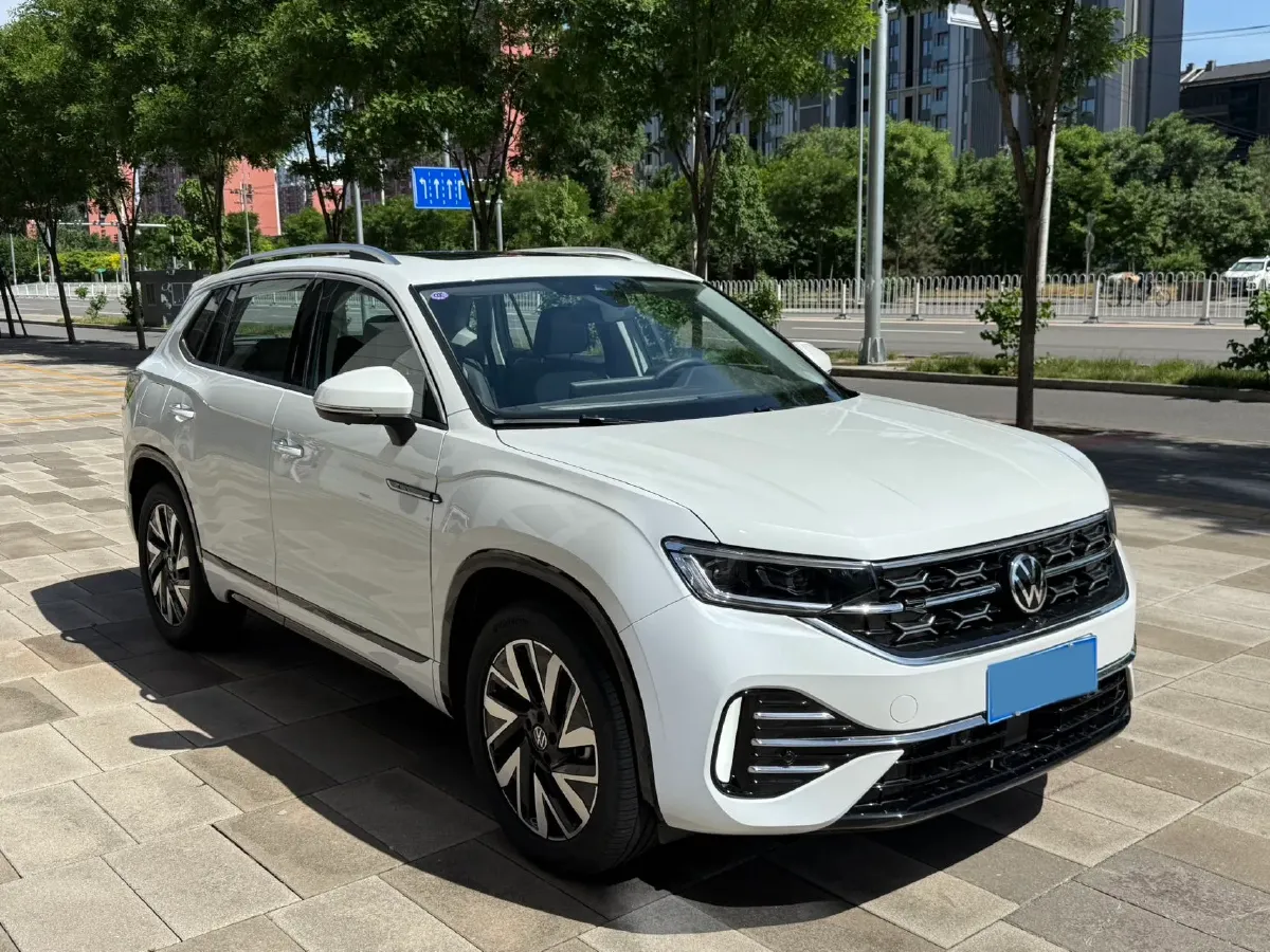 2023 Volkswagen Tayron 2.0T 220HP L4 7DCT,autocango,china used car exporter,china ev exporter,chinese used car exporter,chinese used ev exporter