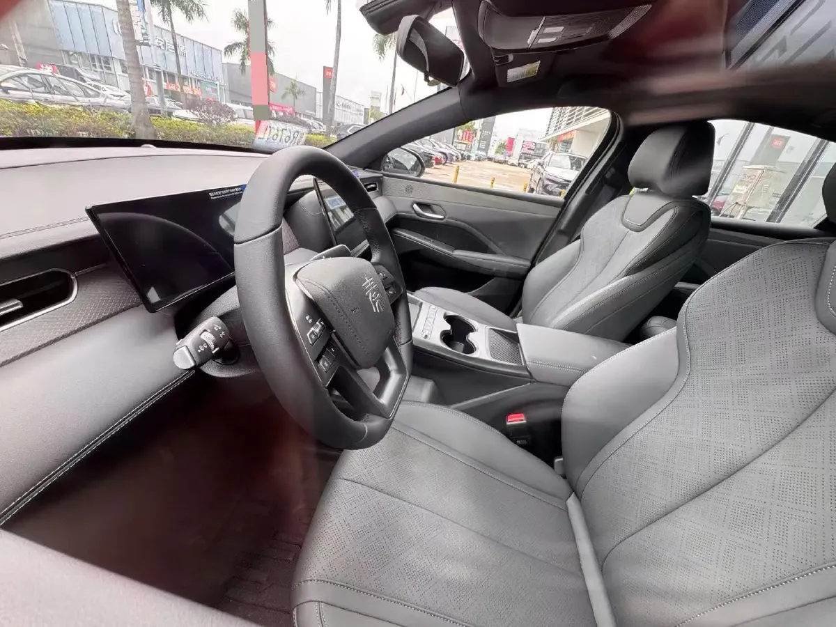 2026 BYD Qin Plus 1.5L 101HP L4 E-CVT PHEV,autocango,china used car exporter,china ev exporter,chinese used car exporter,chinese used ev exporter