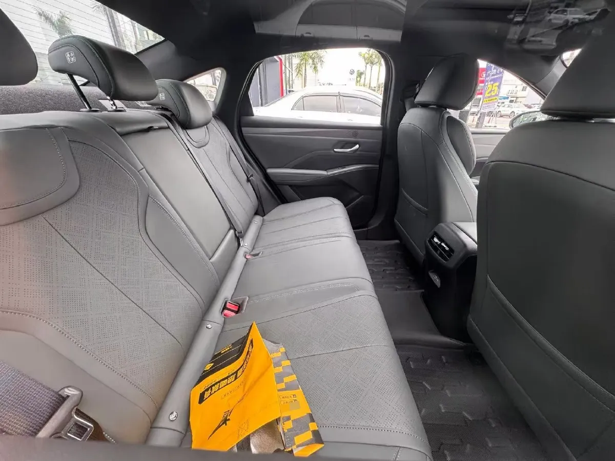 2026 BYD Qin Plus 1.5L 101HP L4 E-CVT PHEV,autocango,china used car exporter,china ev exporter,chinese used car exporter,chinese used ev exporter