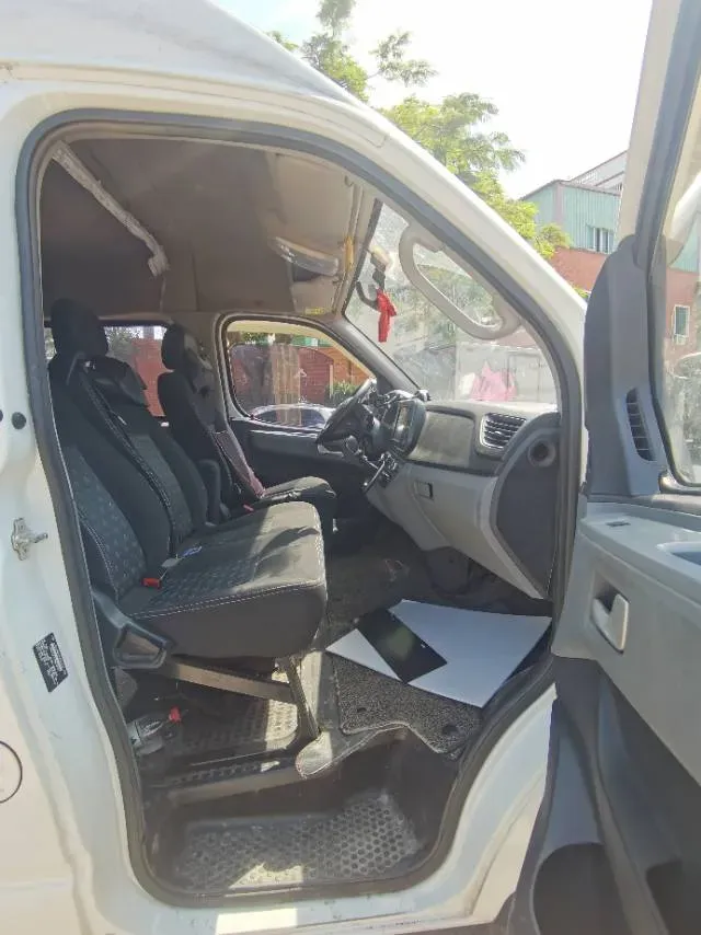 2021 MAXUS XinTu V80 2.0T 139HP L4 6MT,autocango,china used car exporter,china ev exporter,chinese used car exporter,chinese used ev exporter