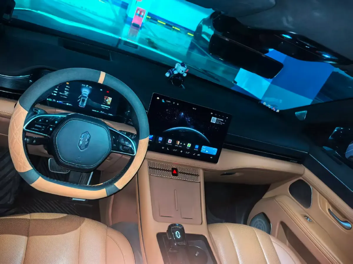 2024 AITO AITO M7 1.5T 152HP L4 REEV 42KWH,autocango,china used car exporter,china ev exporter,chinese used car exporter,chinese used ev exporter