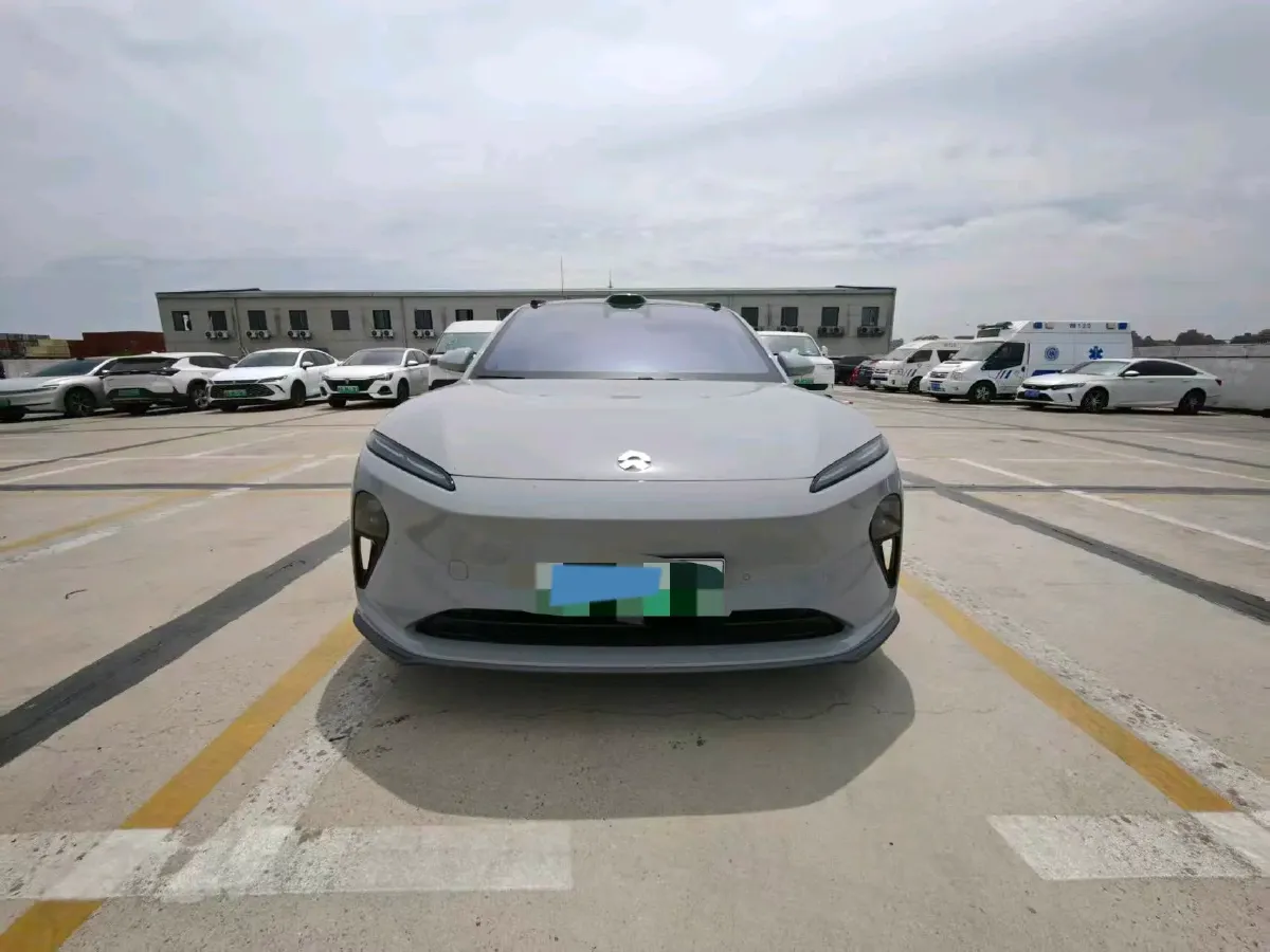 2024 NIO ET5T BEV 75KWH,autocango,china used car exporter,china ev exporter,chinese used car exporter,chinese used ev exporter