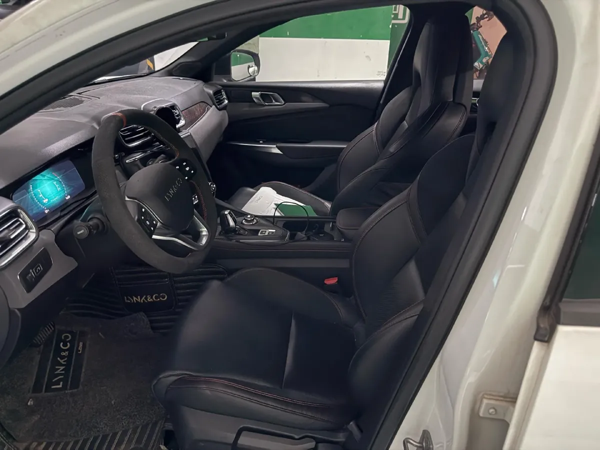 2019 Qoros 5 1.6T 197HP L4 7DCT,autocango,china used car exporter,china ev exporter,chinese used car exporter,chinese used ev exporter