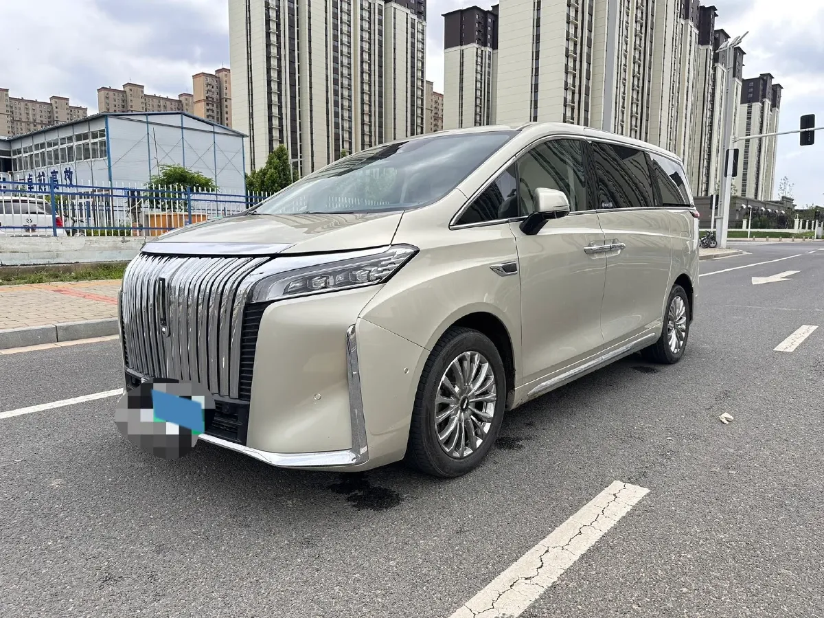 2024 Toyota Sienna 2.5L 189HP L4 E-CVT Hybrid,autocango,china used car exporter,china ev exporter,chinese used car exporter,chinese used ev exporter