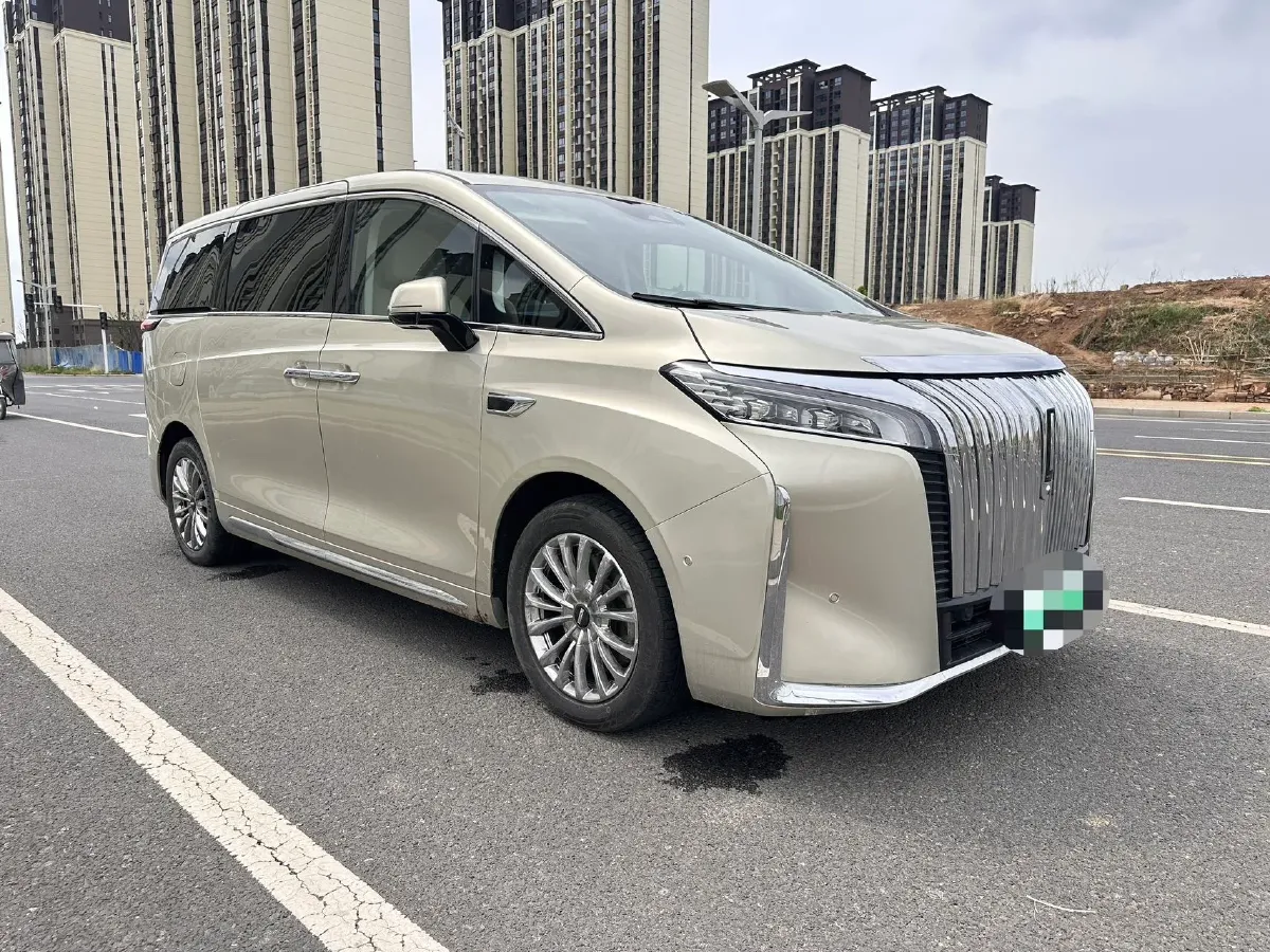 2024 Toyota Sienna 2.5L 189HP L4 E-CVT Hybrid,autocango,china used car exporter,china ev exporter,chinese used car exporter,chinese used ev exporter