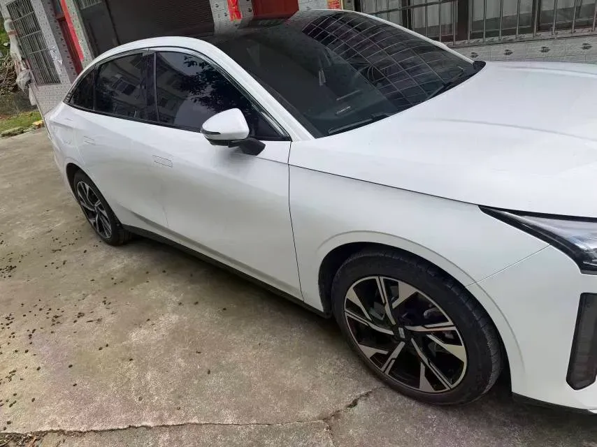2024 Geely Galaxy L6 1.5T 163HP L4 3DHT PHEV,autocango,china used car exporter,china ev exporter,chinese used car exporter,chinese used ev exporter