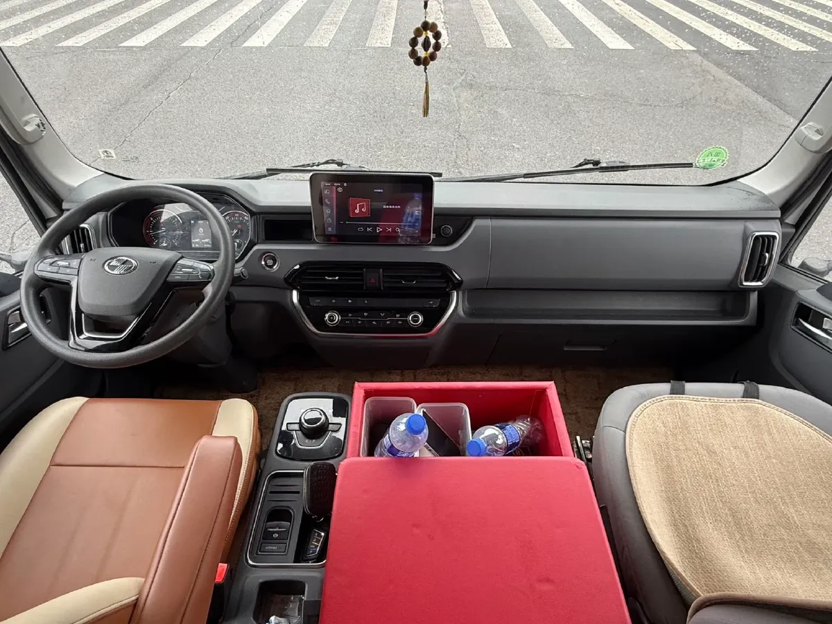 2022 Volkswagen Polo 1.5L 113HP L4 5MT,autocango,china used car exporter,china ev exporter,chinese used car exporter,chinese used ev exporter