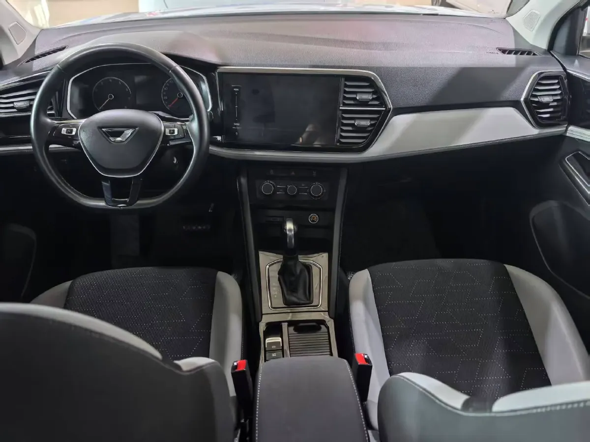 2023 Jetta VS5 1.4T 150HP L4 6AT,autocango,china used car exporter,china ev exporter,chinese used car exporter,chinese used ev exporter