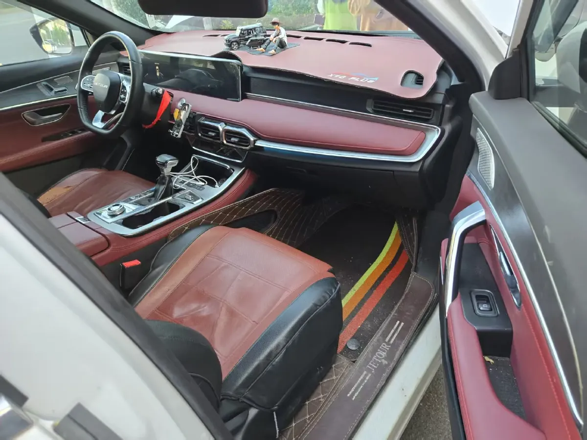 2021 Jetour X70 Plus 1.6T 197HP L4 7DCT,autocango,china used car exporter,china ev exporter,chinese used car exporter,chinese used ev exporter