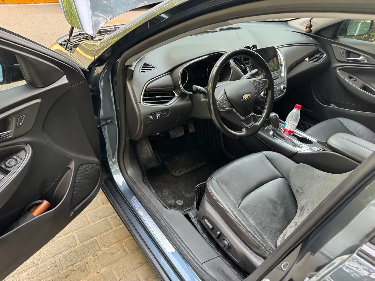 2019 Chevrolet Malibu XL 2.0T 241HP L4 9AT,autocango,china used car exporter,china ev exporter,chinese used car exporter,chinese used ev exporter