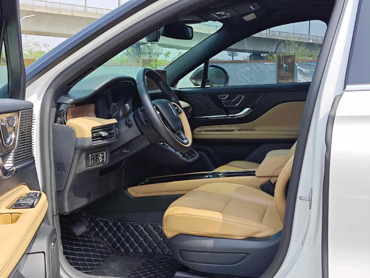 2020 Lexus CT 1.8L 99HP L4 E-CVT Hybrid,autocango,china used car exporter,china ev exporter,chinese used car exporter,chinese used ev exporter