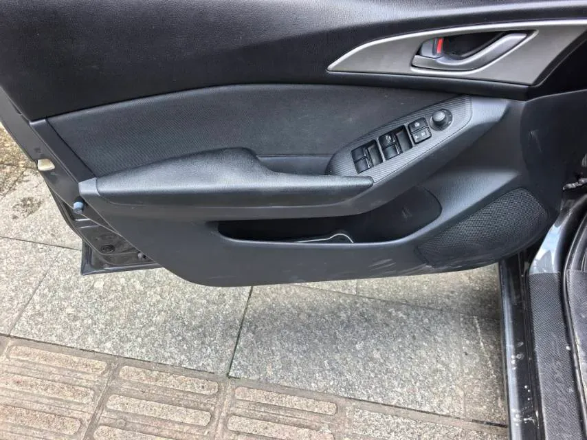 2017 Mazda 3 Axela 1.5L 117HP L4 6AT,autocango,china used car exporter,china ev exporter,chinese used car exporter,chinese used ev exporter