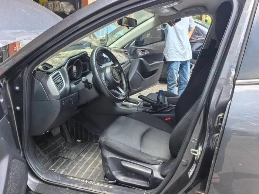 2017 Mazda 3 Axela 1.5L 117HP L4 6AT,autocango,china used car exporter,china ev exporter,chinese used car exporter,chinese used ev exporter