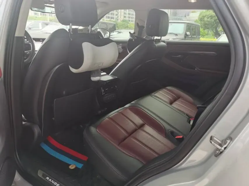 2021 Land Rover Range Rover Evoque 2.0T 249HP L4 9AT,autocango,china used car exporter,china ev exporter,chinese used car exporter,chinese used ev exporter