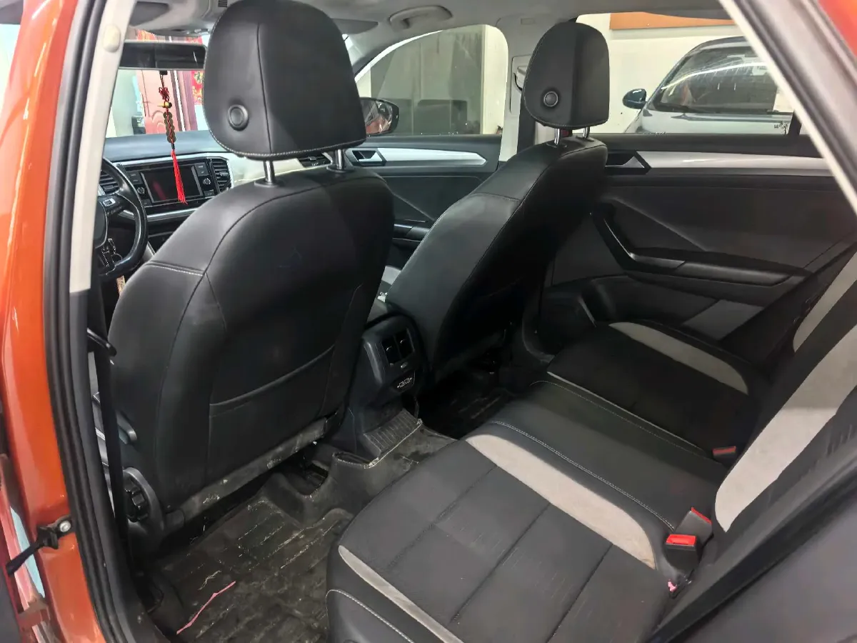 2019 Volkswagen T-Roc 1.4T 150HP L4 7DCT,autocango,china used car exporter,china ev exporter,chinese used car exporter,chinese used ev exporter