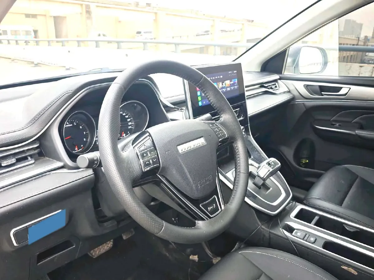 2023 Haval M6 1.5T 150HP L4 7DCT,autocango,china used car exporter,china ev exporter,chinese used car exporter,chinese used ev exporter