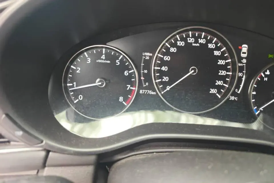 2021 Mazda 3 Axela 1.5L 117HP L4 6MT,autocango,china used car exporter,china ev exporter,chinese used car exporter,chinese used ev exporter