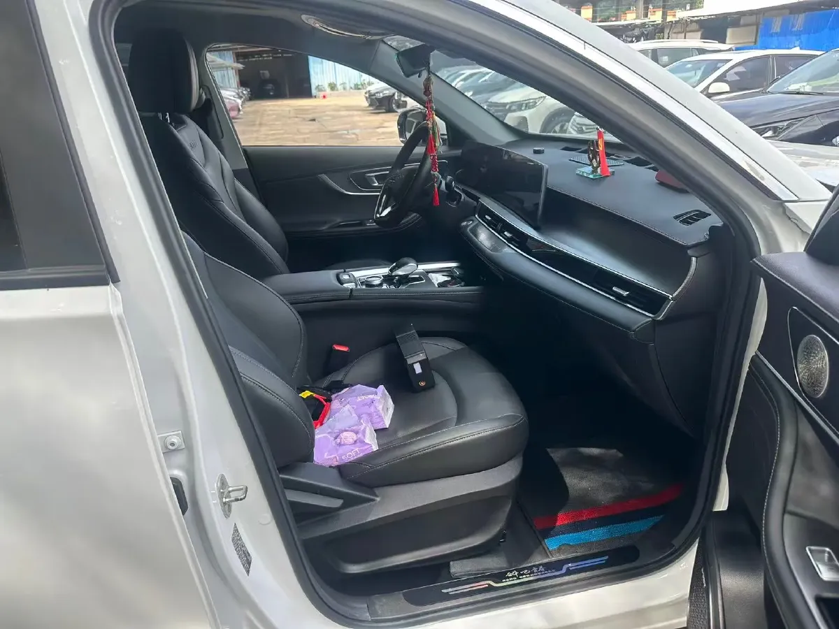 2024 Chery Tiggo 8 PRO 1.6T 197HP L4 7DCT,autocango,china used car exporter,china ev exporter,chinese used car exporter,chinese used ev exporter