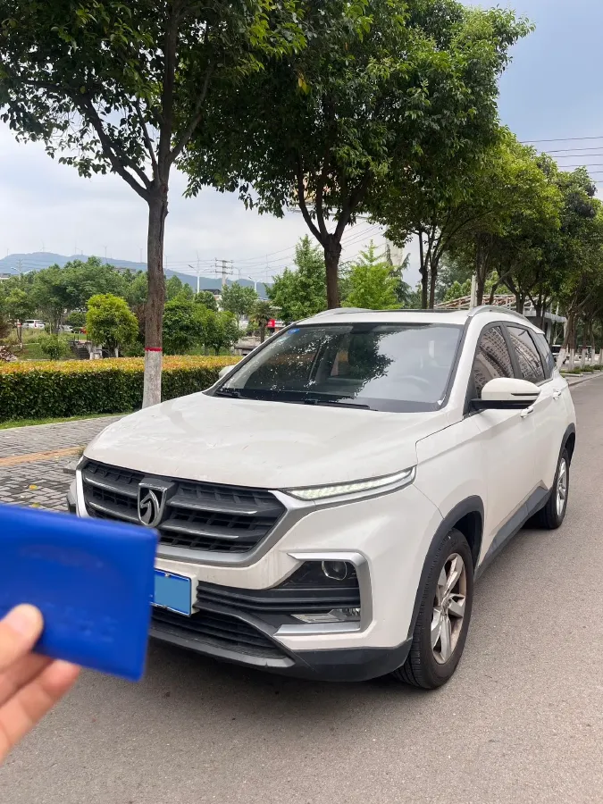 2019 BaoJun 530 1.5T 151HP L4 CVT,autocango,china used car exporter,china ev exporter,chinese used car exporter,chinese used ev exporter