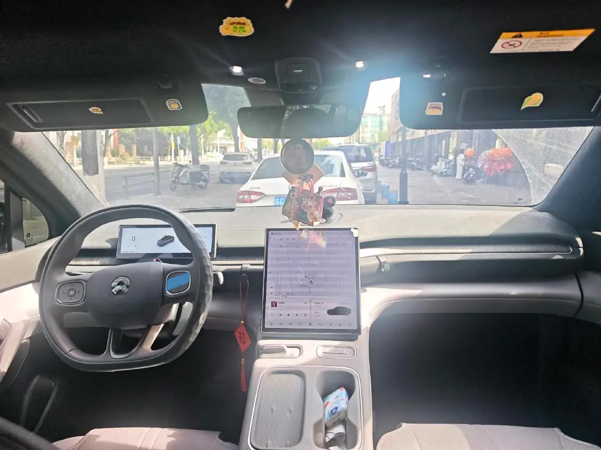 2024 NIO ES6 BEV 75KWH,autocango,china used car exporter,china ev exporter,chinese used car exporter,chinese used ev exporter