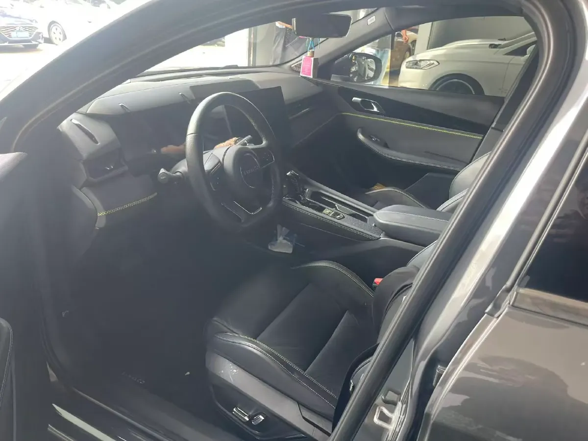 2023 MAXUS G50 1.5T 181HP L4 7DCT,autocango,china used car exporter,china ev exporter,chinese used car exporter,chinese used ev exporter