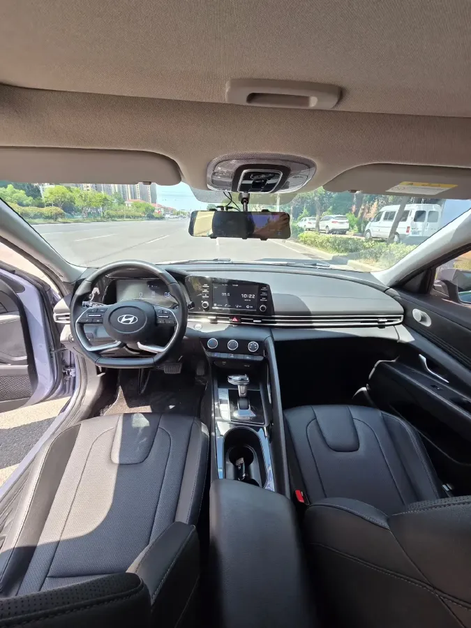 2022 Hyundai Elantra 1.5L 115HP L4 CVT,autocango,china used car exporter,china ev exporter,chinese used car exporter,chinese used ev exporter
