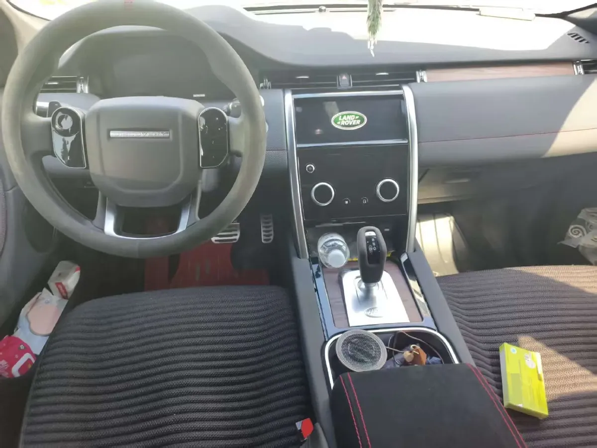 2020 Land Rover Discovery Sport 2.0T 249HP L4 9AT,autocango,china used car exporter,china ev exporter,chinese used car exporter,chinese used ev exporter