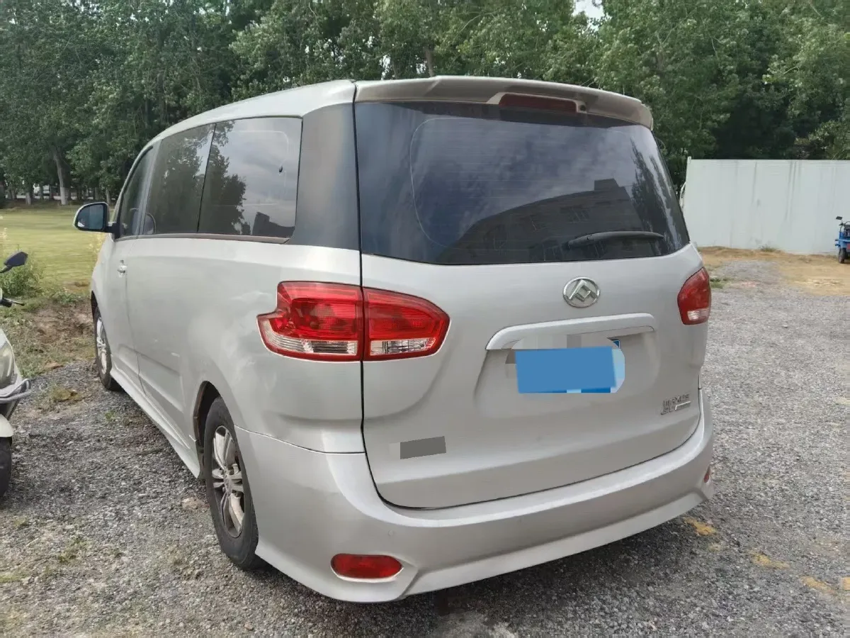 2020 MAXUS XinTu V90 2.0T 148HP L4 6MT,autocango,china used car exporter,china ev exporter,chinese used car exporter,chinese used ev exporter