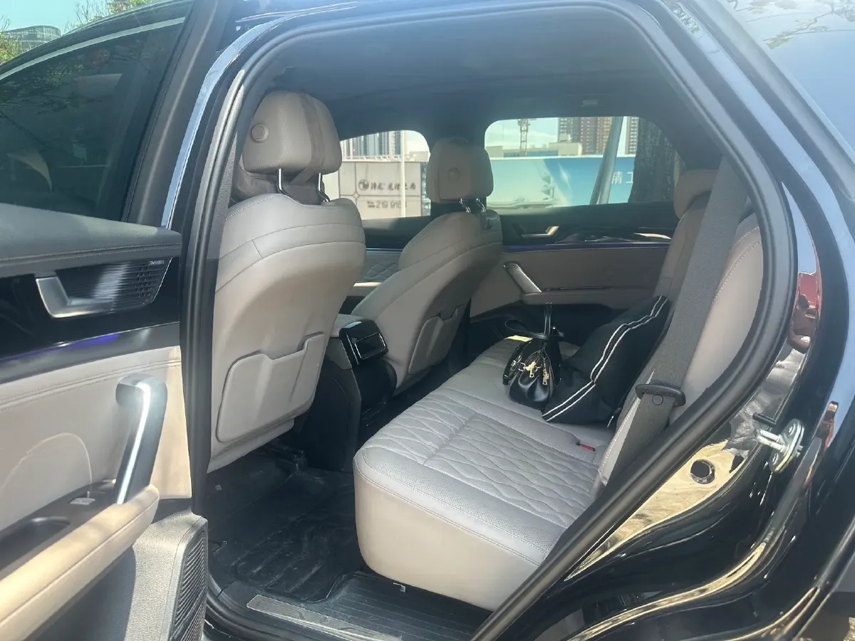 2022 Lincoln Z 2.0T 246HP L4 8AT,autocango,china used car exporter,china ev exporter,chinese used car exporter,chinese used ev exporter