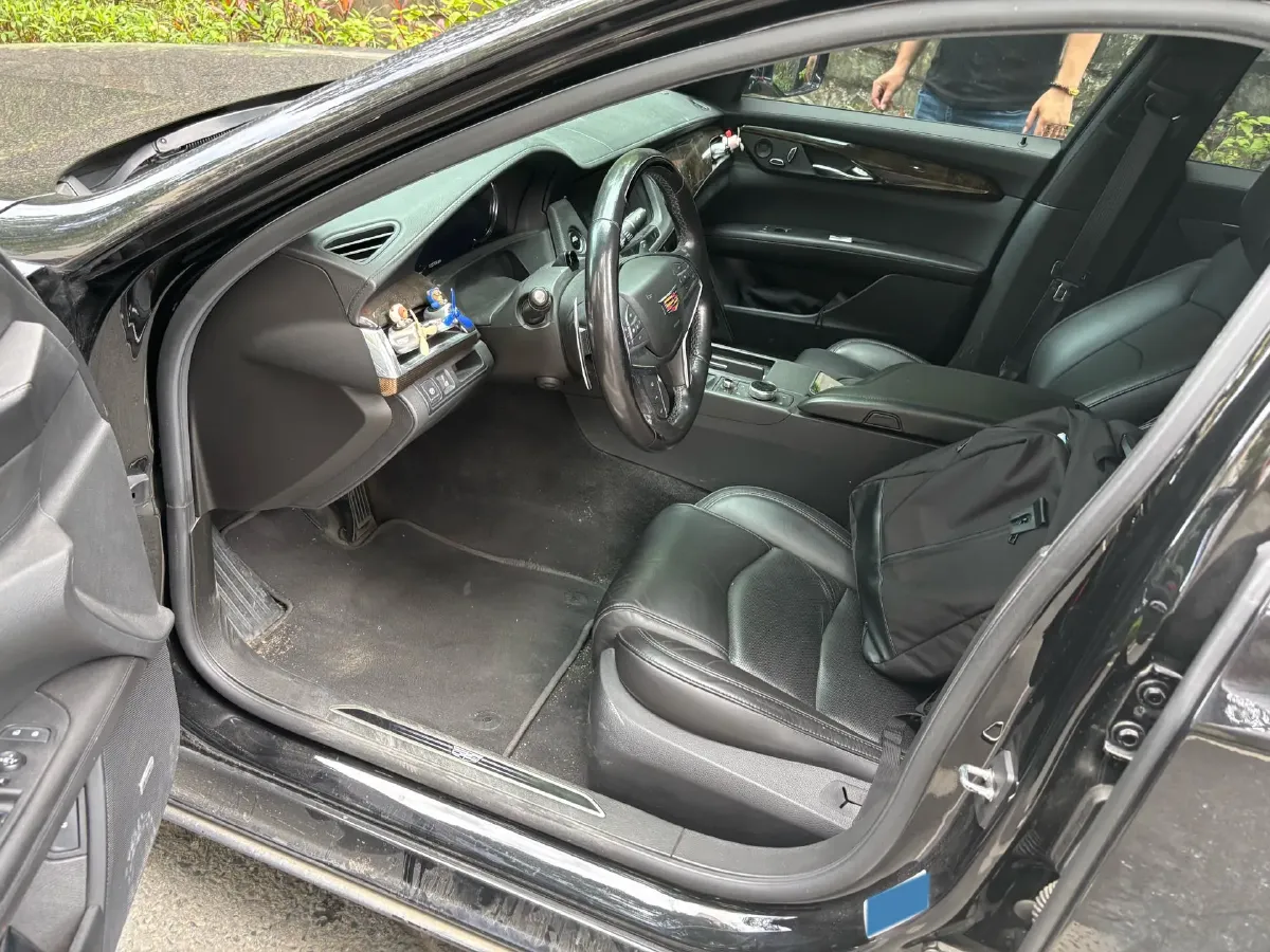 2021 Cadillac CT6 2.0T 237HP L4 10AT,autocango,china used car exporter,china ev exporter,chinese used car exporter,chinese used ev exporter