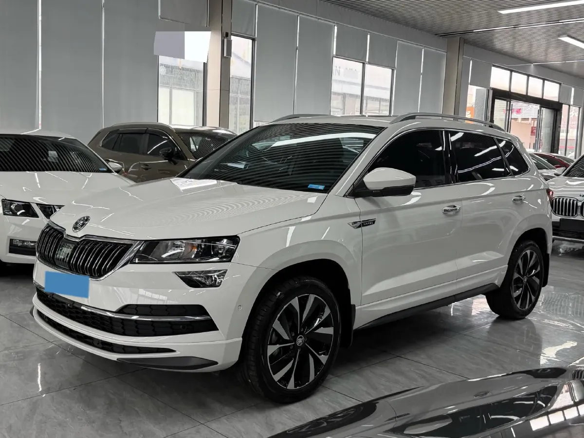 2023 Skoda Karoq 1.4T 150HP L4 7DCT,autocango,china used car exporter,china ev exporter,chinese used car exporter,chinese used ev exporter