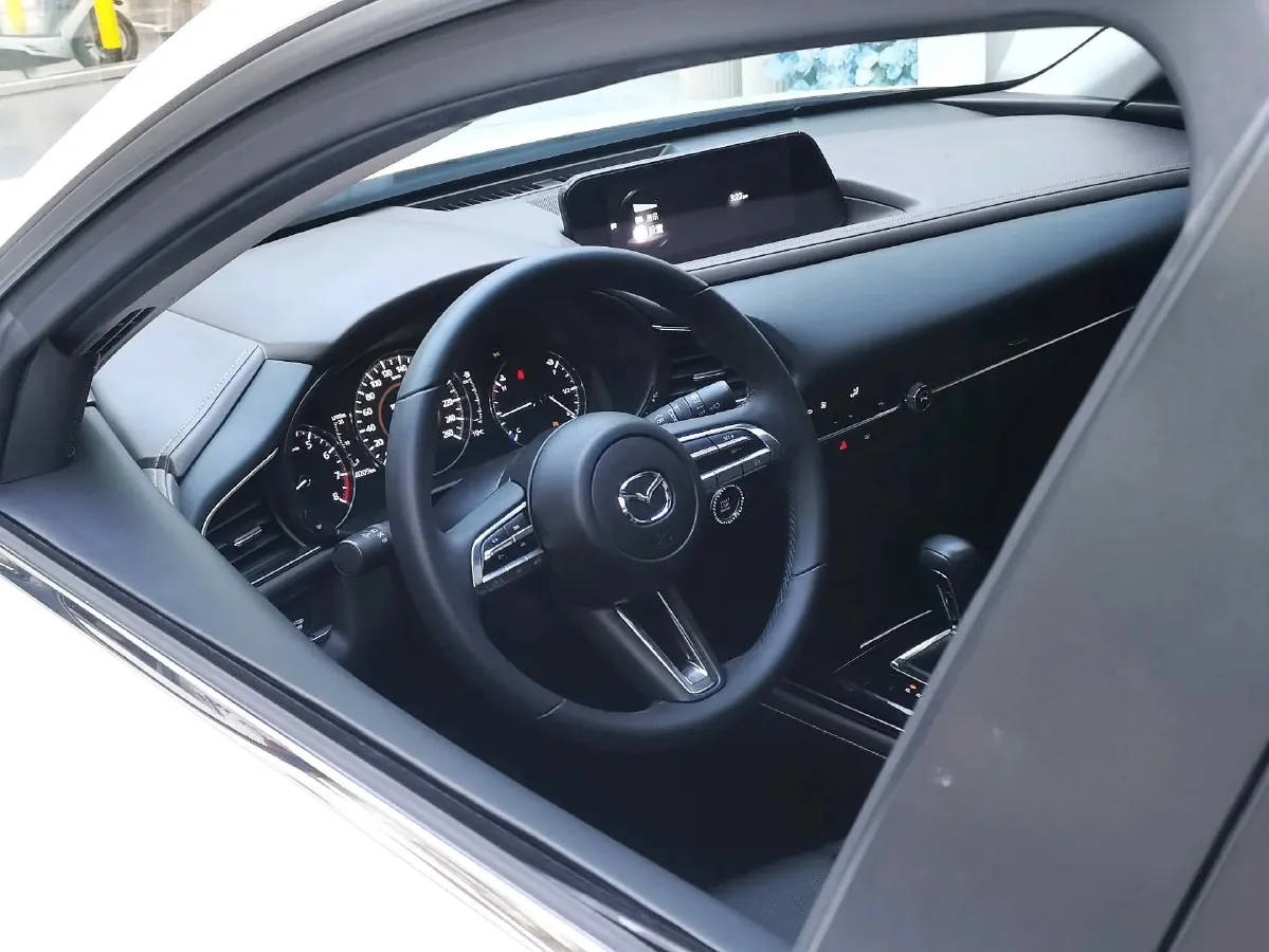 2021 Mazda CX-30 2.0L 158HP L4 6AT,autocango,china used car exporter,china ev exporter,chinese used car exporter,chinese used ev exporter