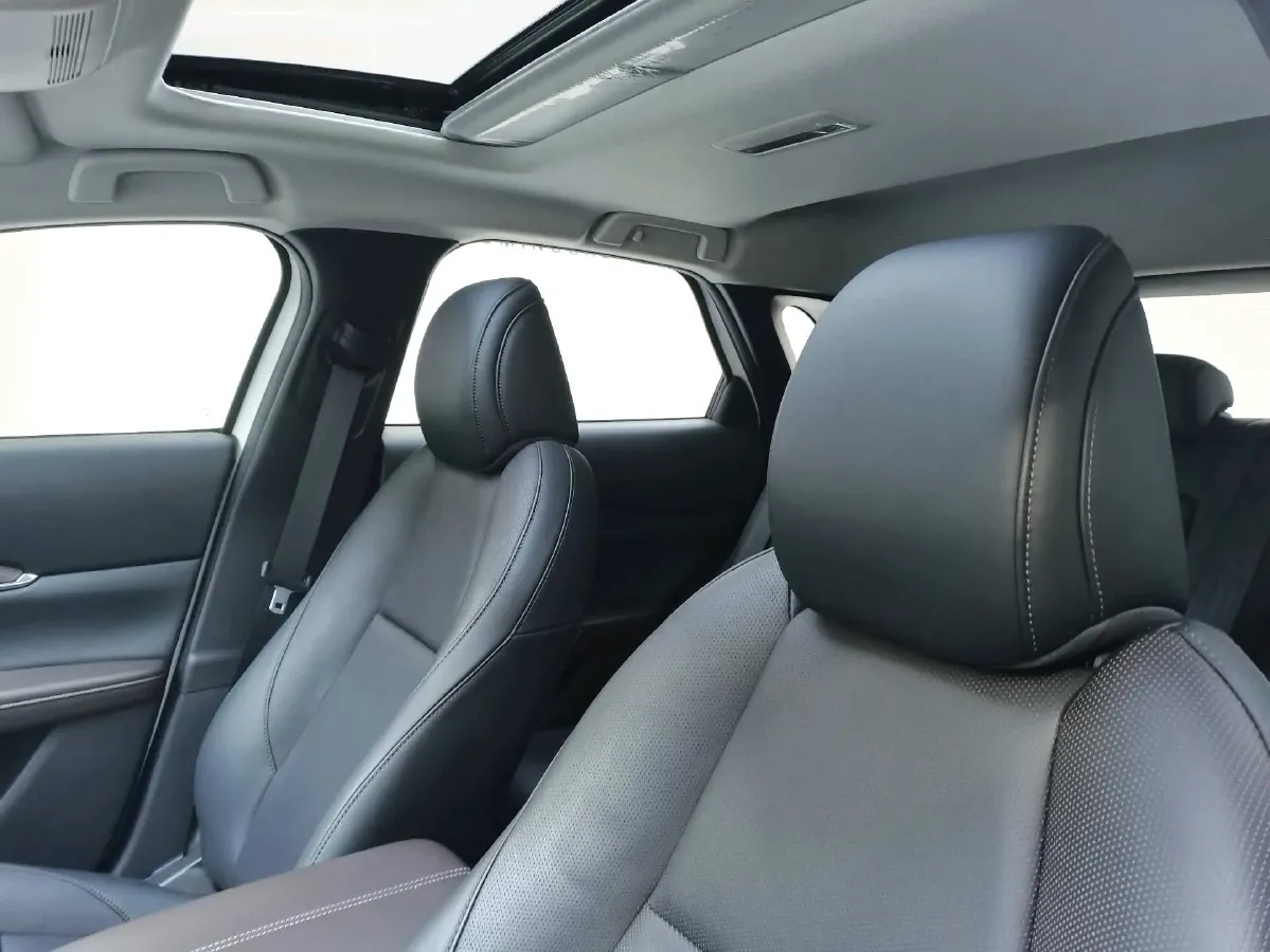 2021 Mazda CX-30 2.0L 158HP L4 6AT,autocango,china used car exporter,china ev exporter,chinese used car exporter,chinese used ev exporter