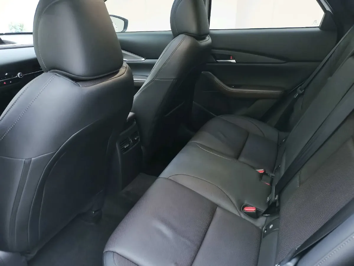 2021 Mazda CX-30 2.0L 158HP L4 6AT,autocango,china used car exporter,china ev exporter,chinese used car exporter,chinese used ev exporter
