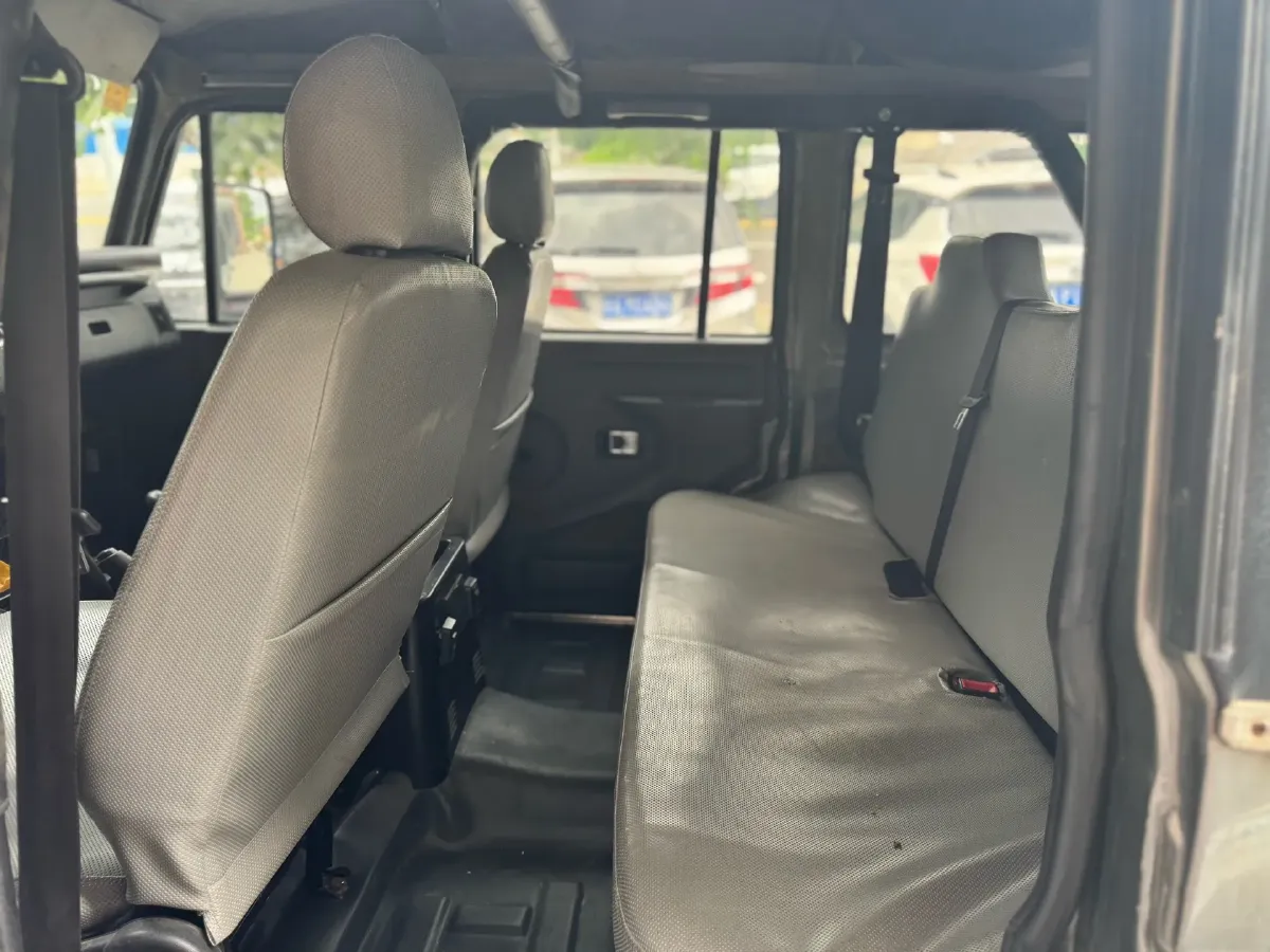 2016 BAW 212 2.0L 102HP L4 5MT,autocango,china used car exporter,china ev exporter,chinese used car exporter,chinese used ev exporter