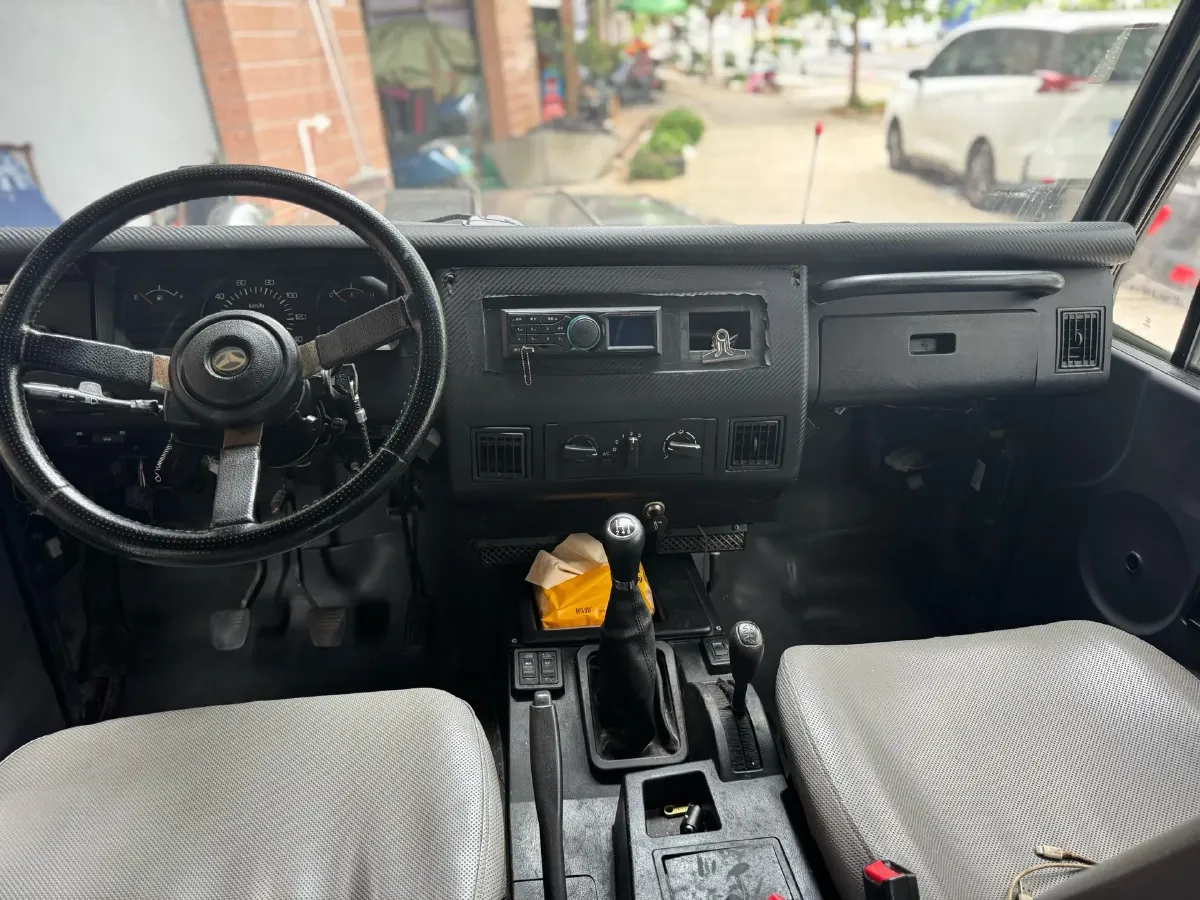 2016 BAW 212 2.0L 102HP L4 5MT,autocango,china used car exporter,china ev exporter,chinese used car exporter,chinese used ev exporter