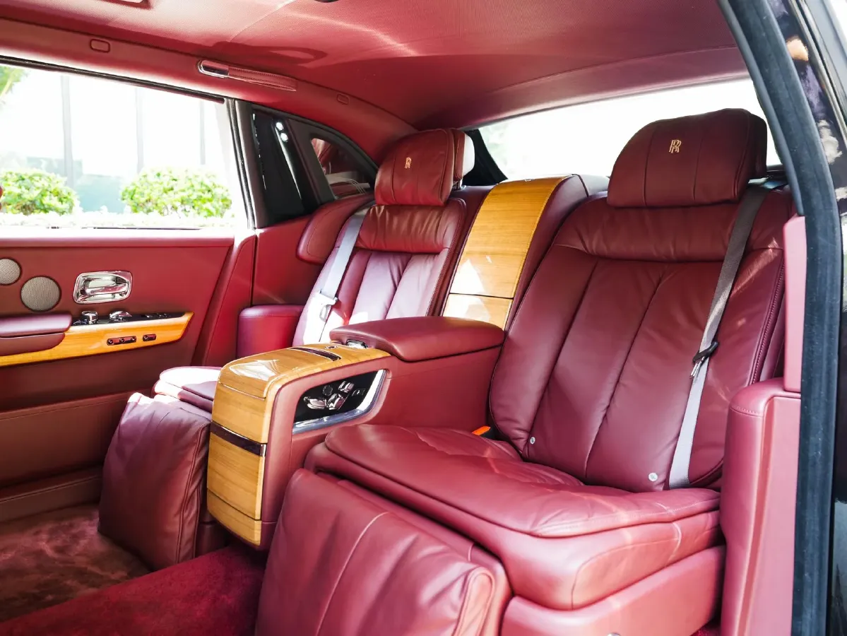 2018 Rolls-Royce Phantom 6.7T 571HP V12 8AT,autocango,china used car exporter,china ev exporter,chinese used car exporter,chinese used ev exporter