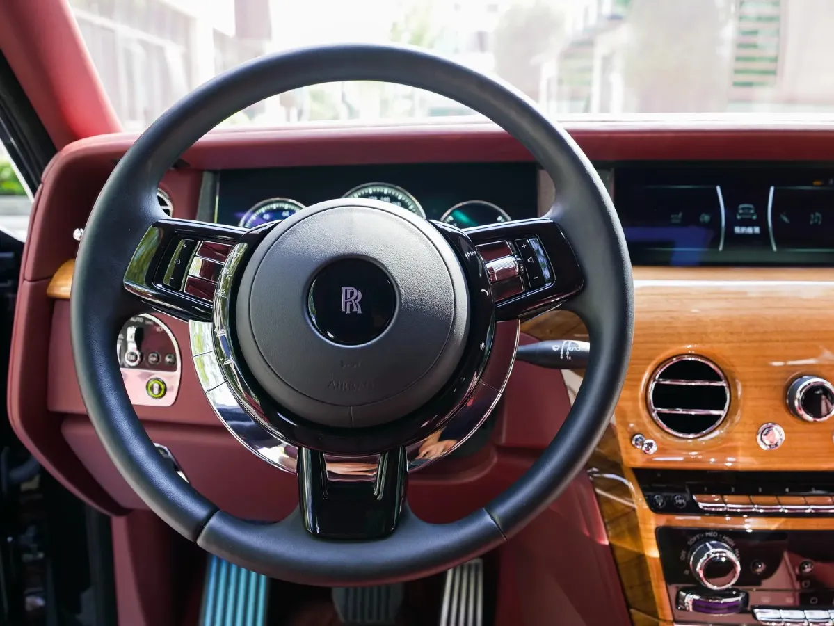 2018 Rolls-Royce Phantom 6.7T 571HP V12 8AT,autocango,china used car exporter,china ev exporter,chinese used car exporter,chinese used ev exporter