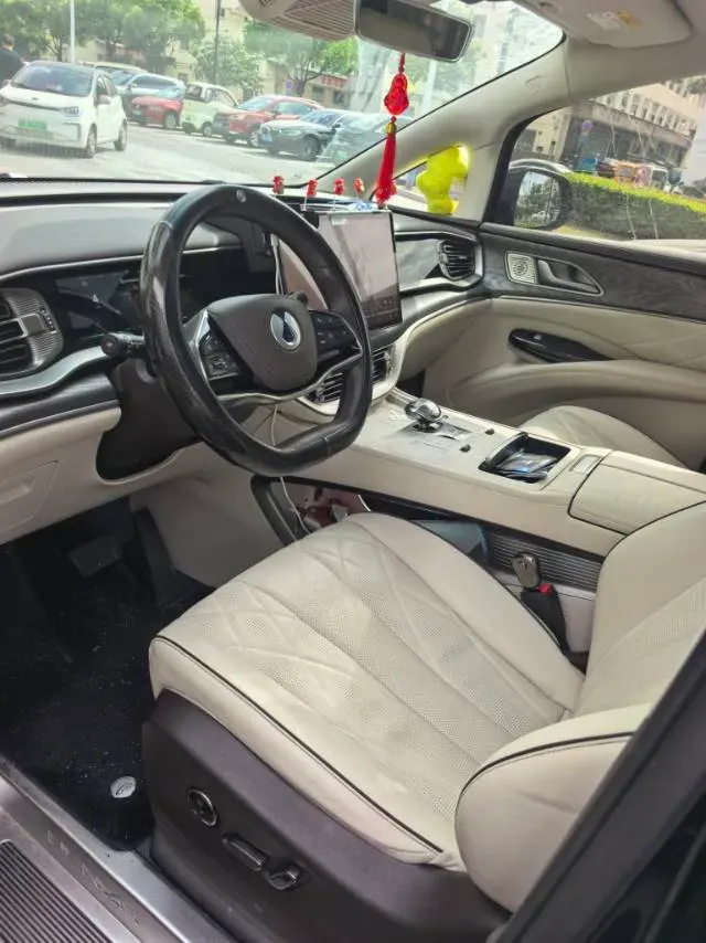 2024 Denza D9 1.5T 139HP L4 E-CVT PHEV 40KWH,autocango,china used car exporter,china ev exporter,chinese used car exporter,chinese used ev exporter