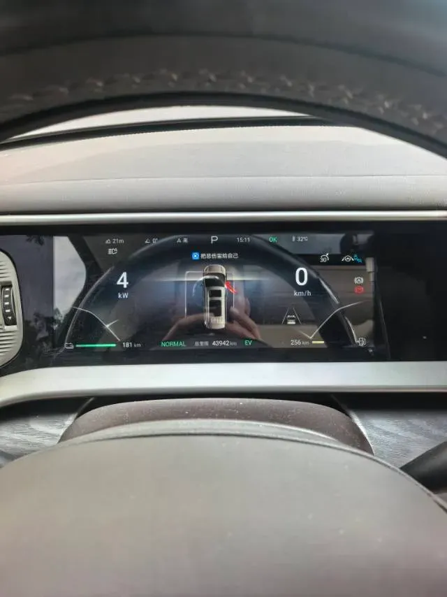 2024 Denza D9 1.5T 139HP L4 E-CVT PHEV 40KWH,autocango,china used car exporter,china ev exporter,chinese used car exporter,chinese used ev exporter