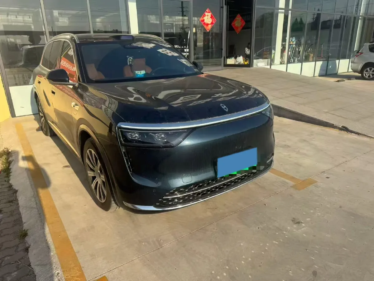 2025 AITO AITO M8 REEV 160HP REEV 53.4KWH,autocango,china used car exporter,china ev exporter,chinese used car exporter,chinese used ev exporter