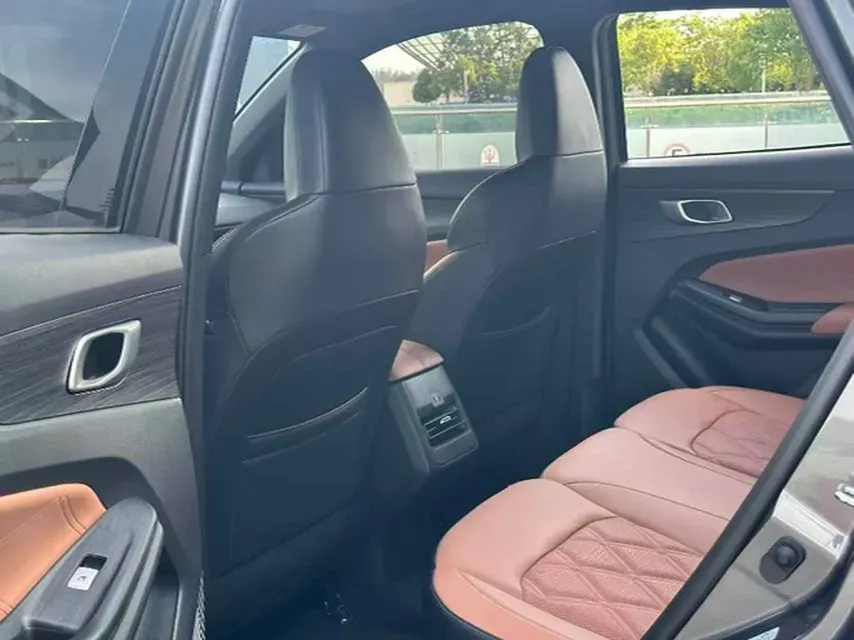 2023 ChangAn QiYuan Q05 Classic 1.5L 110HP L4 E-CVT PHEV 18.99KWH,autocango,china used car exporter,china ev exporter,chinese used car exporter,chinese used ev exporter