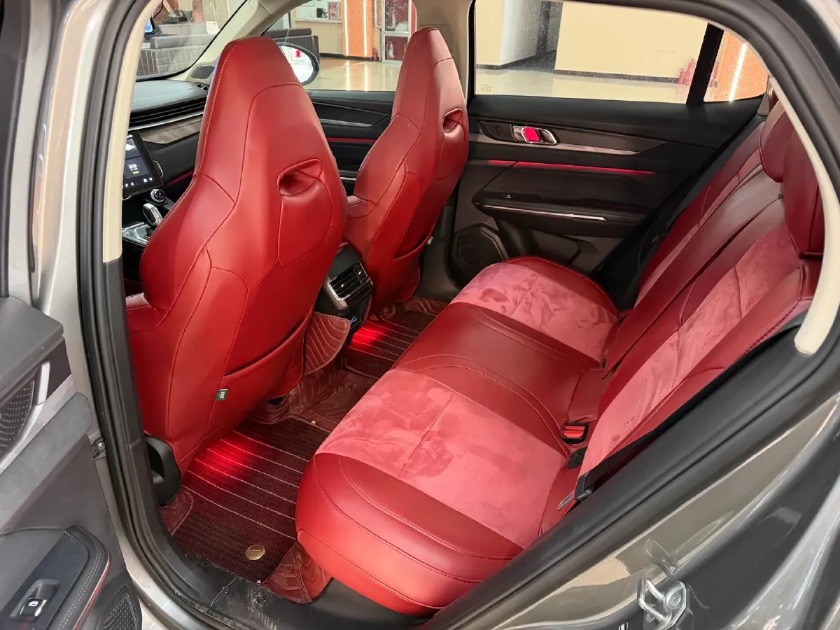 2021 LYNK&CO 01 2.0T 218HP L4 8AT,autocango,china used car exporter,china ev exporter,chinese used car exporter,chinese used ev exporter
