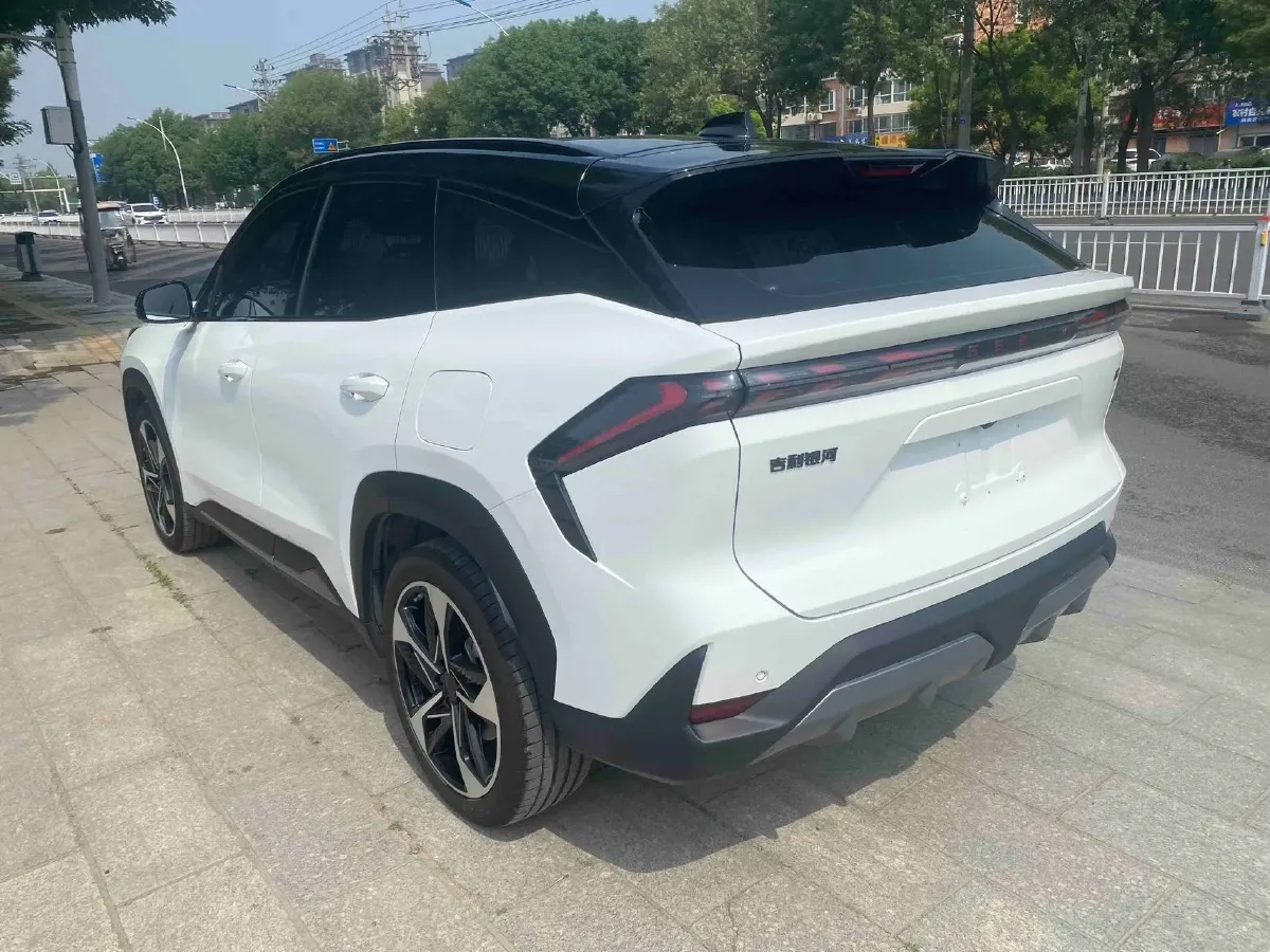 2023 Geely Galaxy L7 1.5T 163HP L4 3DHT PHEV 18.7KWH,autocango,china used car exporter,china ev exporter,chinese used car exporter,chinese used ev exporter
